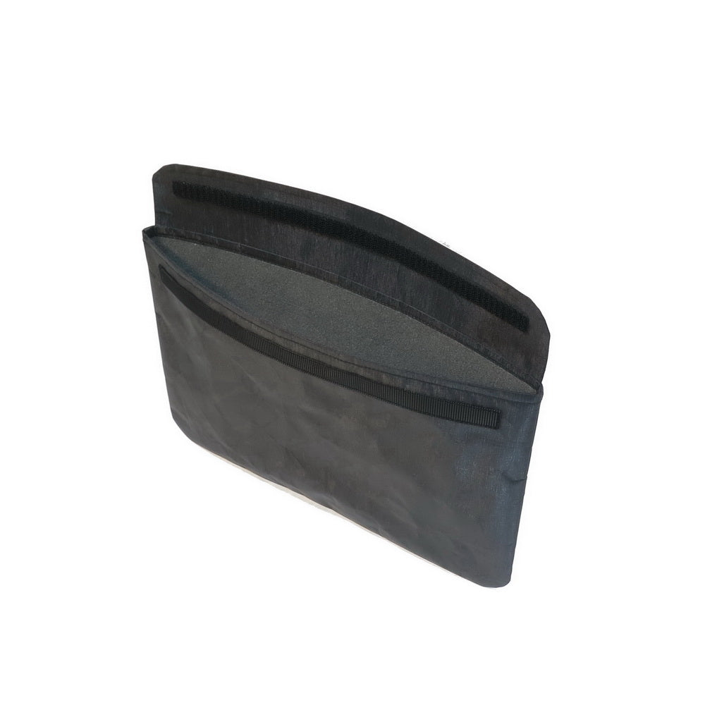 Laptop sleeve