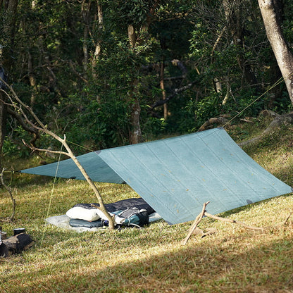 Flat rectangular tarp