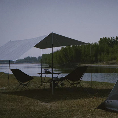 Flat rectangular tarp